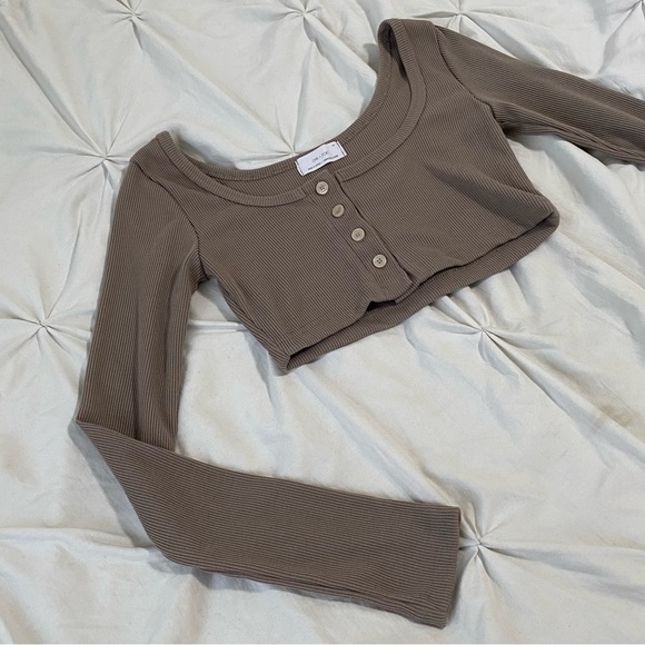 Oak + Fort button cropped top (NWOT) - Picture 5 of 8